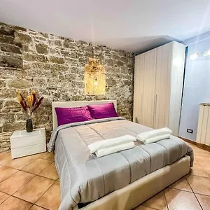  Appartamento Centro Storico La Casa Di Pietra Con Netflix Italia
